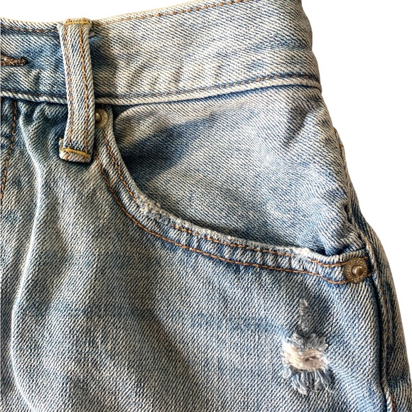 FREE PEOPLE We The Free Sofia Distressed Mid Rise Buttonfly Jean Shorts size 24 - Picture 11 of 14